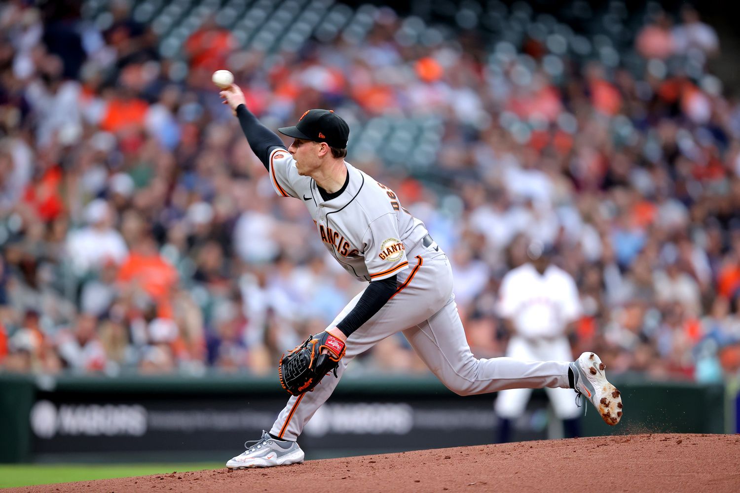 Anthony DeSclafani pitches against the Houston Astros